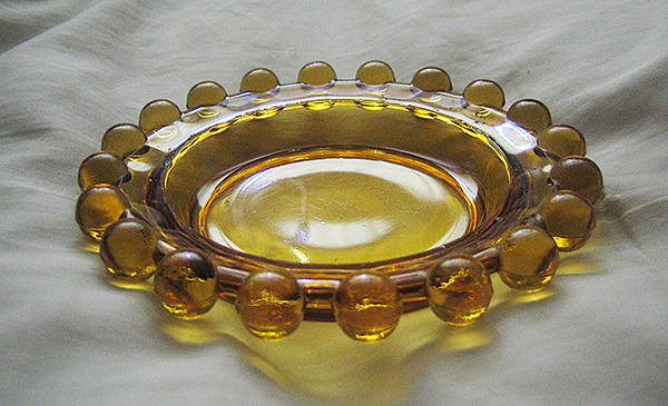 Butterscotch Ashtray Top2 View
